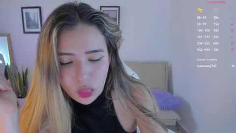 Maria online show from October 18, 7:59 pm