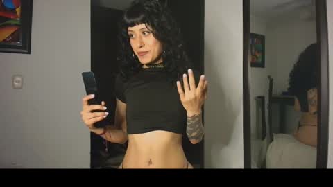 anika_lowen online show from March 4, 12:50 am