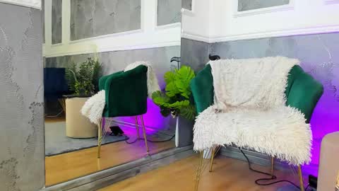 anissia teaser online show from February 13, 4:00 am