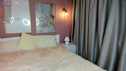 Snapshot of anita__white chatting on September 10, 8:09 pm Anita White online show from September 10, 8:09 pm