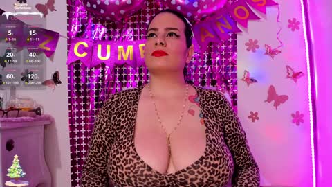 anita online show from December 31, 1:57 am