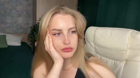 Anita online show from June 2, 1:28 am