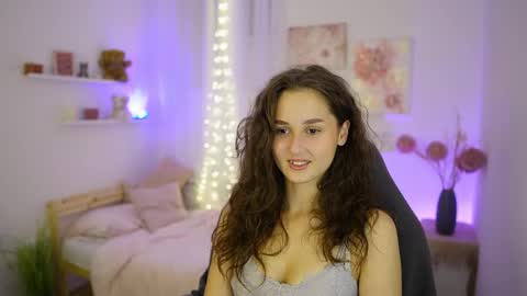 Snapshot of anita_grey_ chatting on September 21, 6:50 pm Anita Grey online show from September 21, 6:50 pm