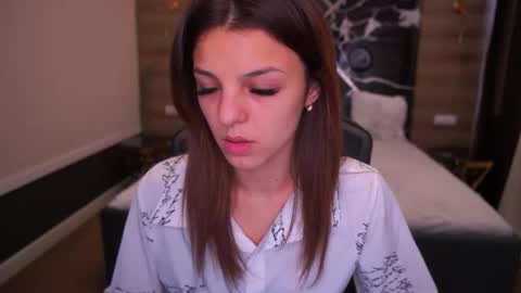 Anita online show from October 10, 7:46 am