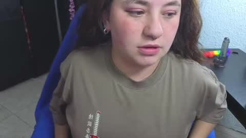 Snapshot of ann_cohen chatting on September 19, 1:04 am Only fans online show from September 19, 1:04 am