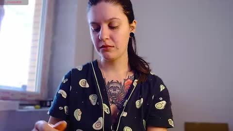 Ann online show from February 10, 12:18 pm