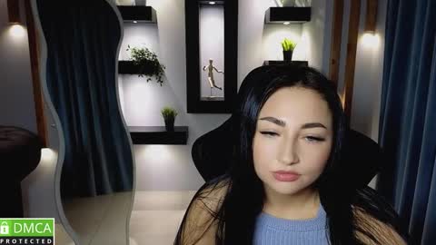 Anna online show from November 24, 1:40 am