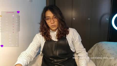 Snapshot of anna_dlove_cam chatting on March 11, 3:34 pm Anna online show from March 11, 3:34 pm