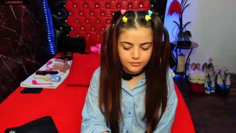 Snapshot of anna_lwice chatting on September 27, 10:17 pm Ana online show from September 27, 10:17 pm