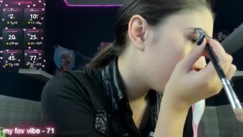 Anna GMT 2 Mon-Wed Sat  0300am-0900am Thu 1100AM-300PM online show from October 29, 1:21 am