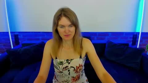 Annabel online show from November 8, 7:13 am