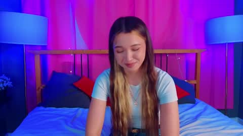 Anna online show from April 4, 8:13 am