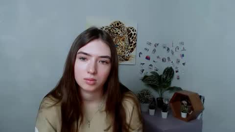 Anna online show from February 16, 9:09 am