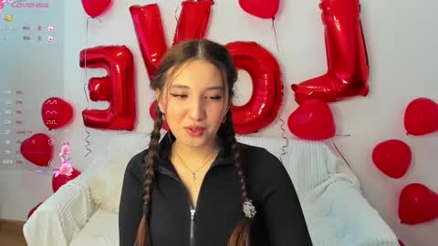 Snapshot of annaelfi chatting on February 16, 3:05 am Anna online show from February 16, 3:05 am