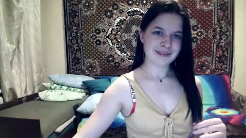 Anna online show from January 8, 3:27 pm