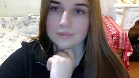 Anna online show from February 3, 2:22 pm