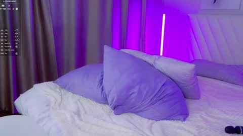 annagrees1 online show from October 15, 4:59 am