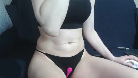 annahotcrazy online show from March 31, 12:27 pm