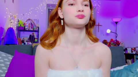 Anna online show from April 4, 5:50 am