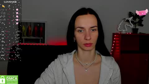 Snapshot of annakillian_kiss chatting on February 19, 4:33 pm Anna online show from February 19, 4:33 pm