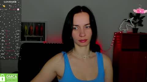 Snapshot of annakillian_kiss chatting on March 9, 6:39 am Anna online show from March 9, 6:39 am