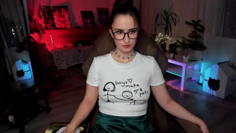 annalluring online show from January 4, 7:23 pm