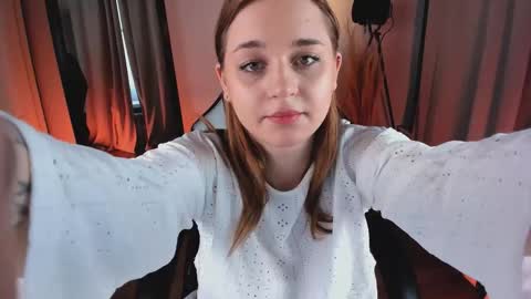 Anna online show from March 2, 7:09 am