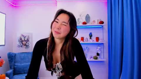 Snapshot of annareyli chatting on October 19, 6:21 pm Anna online show from October 19, 6:21 pm