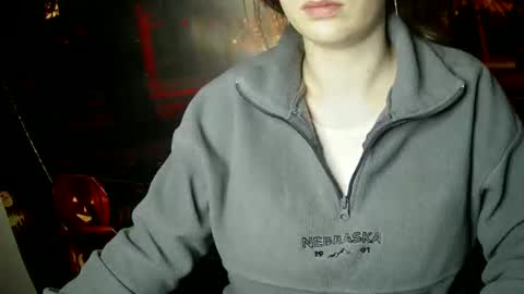 Bella online show from October 17, 5:16 pm