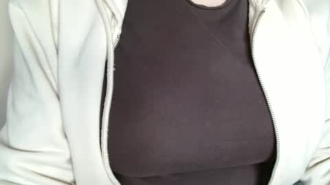 Bella online show from February 16, 1:11 pm