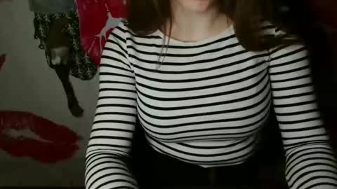 Bella online show from November 7, 6:35 pm