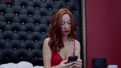 Anne online show from December 16, 5:59 am