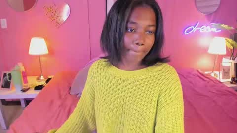 annia online show from October 8, 9:19 pm