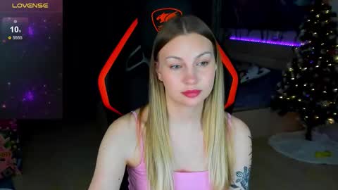 Annie online show from February 3, 11:40 pm