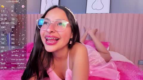   online show from September 27, 1:29 pm