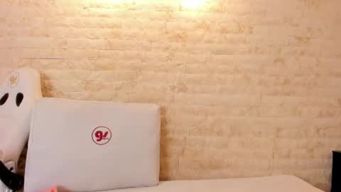  ANNIE  online show from March 11, 4:09 pm