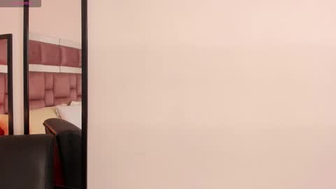 Annie online show from February 13, 11:45 am