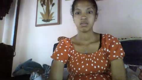 anniesexy1 online show from February 13, 9:00 am