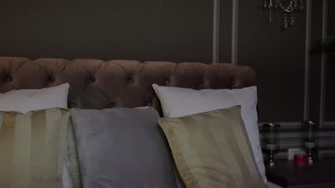 AnnieStyles online show from October 1, 6:07 am