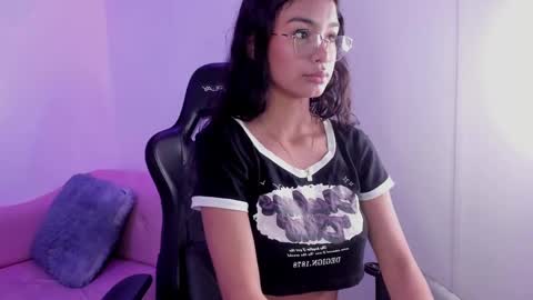 Annie Evans  online show from January 28, 1:49 pm