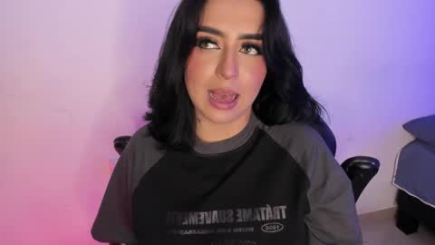 Snapshot of annikamerliahh_ chatting on September 27, 6:53 am Annika online show from September 27, 6:53 am