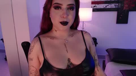 Snapshot of annikamerliahh_ chatting on February 14, 12:14 pm Annika online show from February 14, 12:14 pm