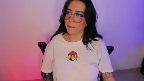 Snapshot of annikamerliahh_ chatting on September 23, 5:16 am Annika online show from September 23, 5:16 am