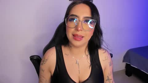 Snapshot of annikamerliahh_ chatting on September 20, 4:55 am Annika online show from September 20, 4:55 am