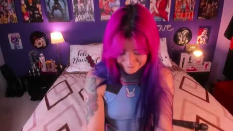      Paty     online show from November 25, 8:42 pm