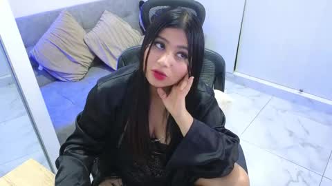 ANNY LOUIS online show from November 13, 10:42 pm