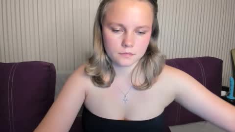 anny_love_you online show from September 23, 8:07 pm