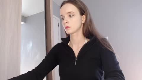 Snapshot of anny_meow chatting on February 27, 8:39 am Ann My current schedule is below online show from February 27, 8:39 am