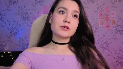 Annie online show from October 22, 4:39 am