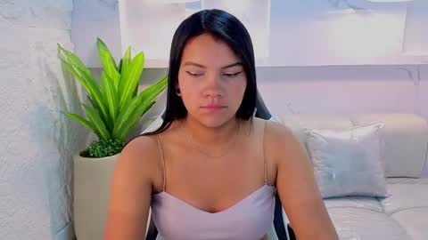 Snapshot of antonela_tp chatting on September 23, 1:09 pm Antonela online show from September 23, 1:09 pm